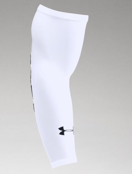 Under Armour Unisex UA Compete Arm Sleeve Compression Sleeve - 1380008 -  New - AbuMaizar Dental Roots Clinic