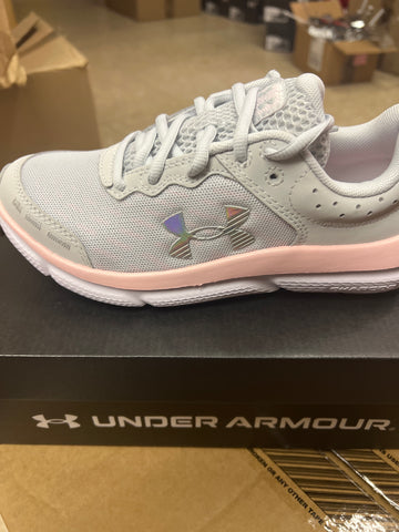 Under Armour Girls' Grade School UA Assert 10